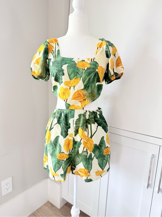 FARM Rio Pants - FARM Rio Yellow & Green Tropical Leaf Puff-Sleeve Romper